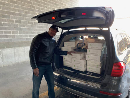 In March of 2020, Mark Tolliver, President of Best Diamond Plastics LLC delivered personal protective equipment (PPE) donations to the University of Chicago